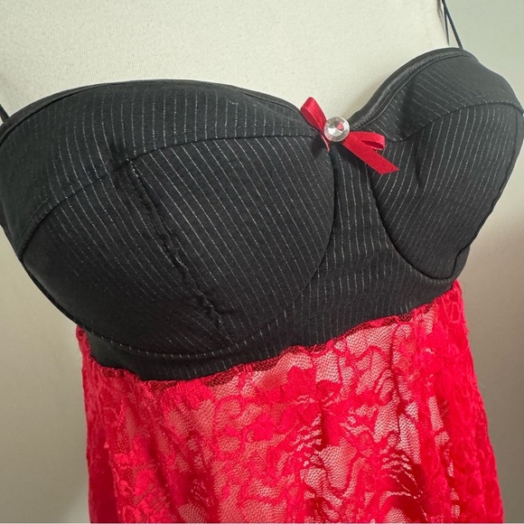 Vintage Y2K Red & Black Lace Babydoll Lingerie – Sweetheart Pin-Up Style M - Picture 3 of 7